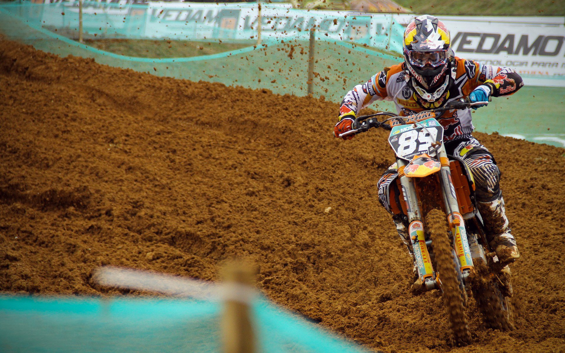 职业联赛观赏性为何与国际联赛差距明显，职业联赛的定义